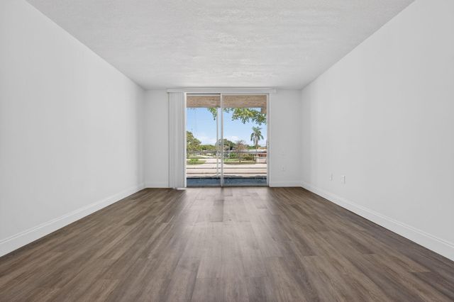 9081 Lime Bay Boulevard, Tamarac, FL 33321