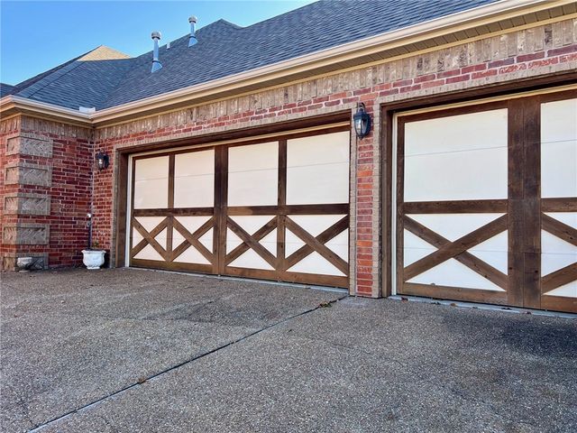1450 Whippoorwill Lane, Bentonville, AR 72713
