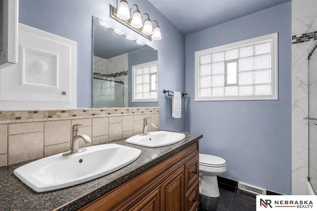 2531 Woods Boulevard, Lincoln, NE 68502