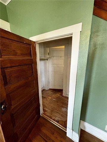 1123 W Main Street, Chanute, KS 66720