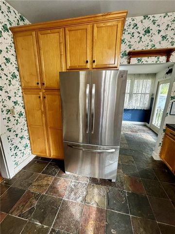 1123 W Main Street, Chanute, KS 66720