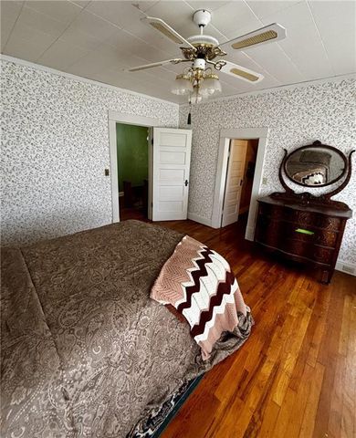 1123 W Main Street, Chanute, KS 66720