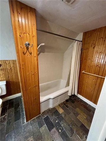 1123 W Main Street, Chanute, KS 66720