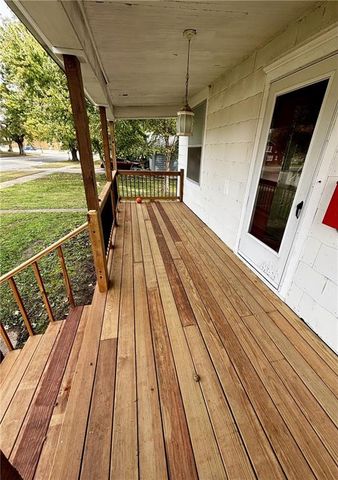 1123 W Main Street, Chanute, KS 66720