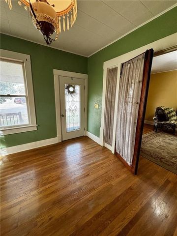 1123 W Main Street, Chanute, KS 66720