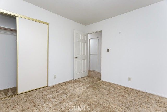 42427 61st Street, Lancaster, CA 93536