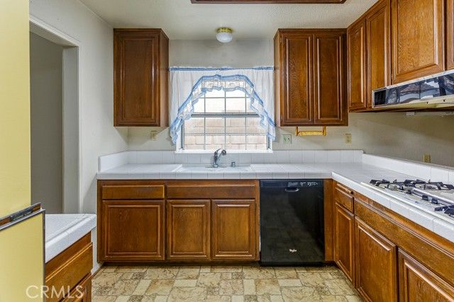 42427 61st Street, Lancaster, CA 93536