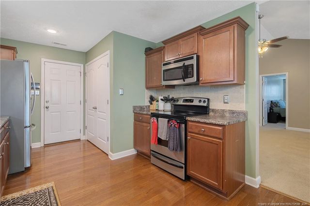 158 Chamberlin Road, Raeford, NC 28376
