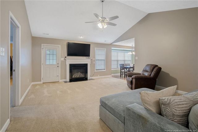 158 Chamberlin Road, Raeford, NC 28376