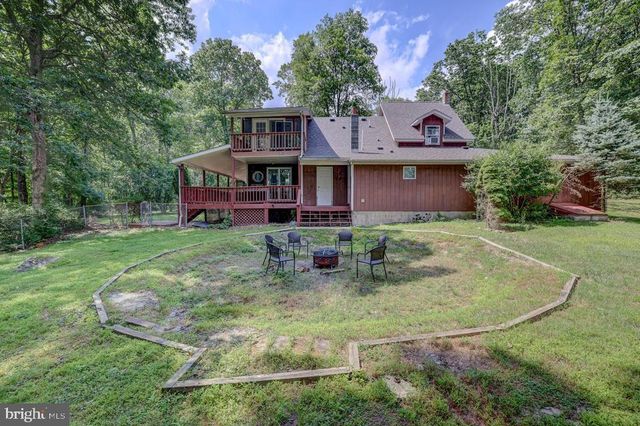 143 CATHLEEN DR, East Stroudsburg, PA 18302