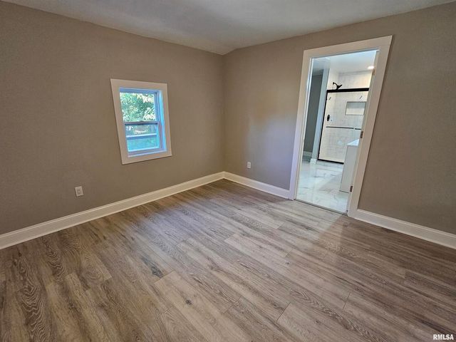 309 W 11TH Street, Metropolis, IL 62960