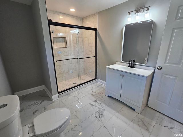 309 W 11TH Street, Metropolis, IL 62960