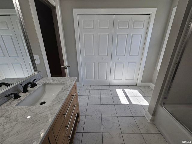 309 W 11TH Street, Metropolis, IL 62960