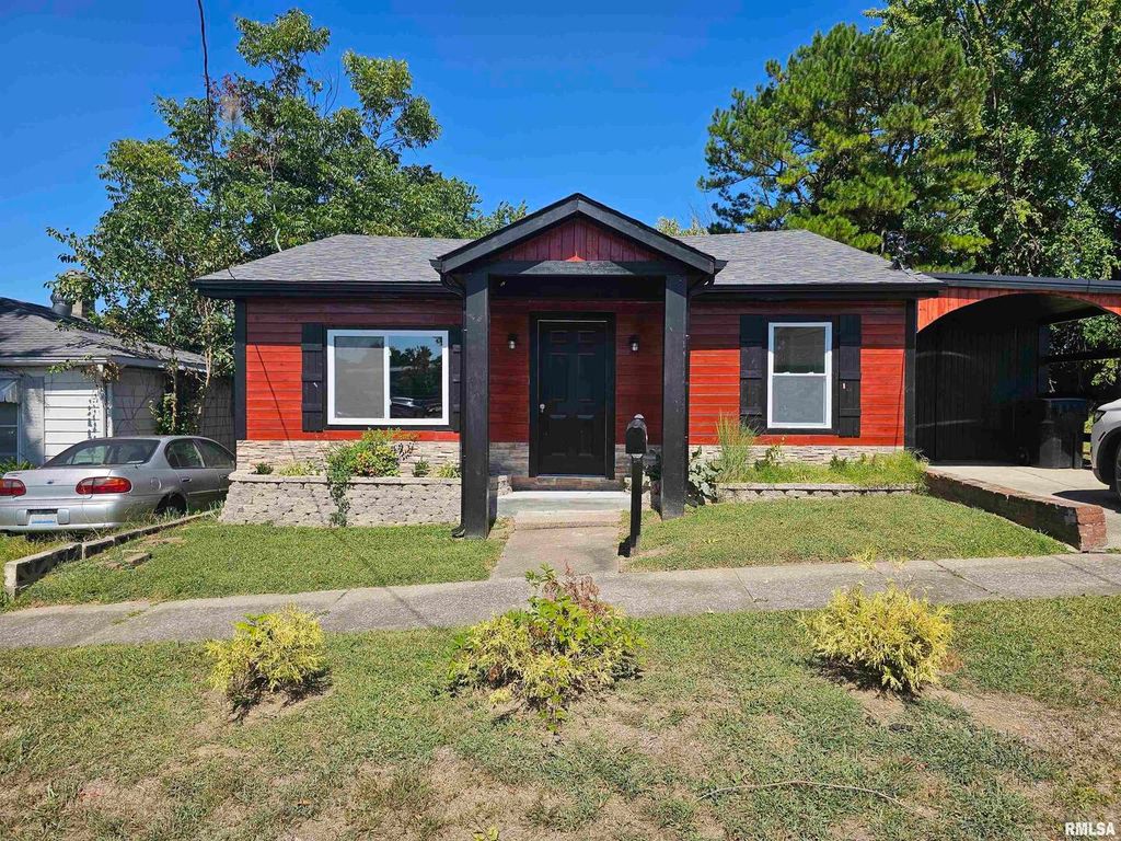 309 W 11TH Street, Metropolis, IL 62960