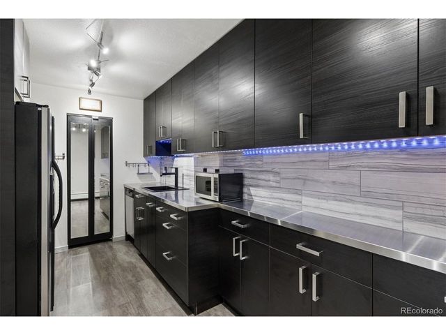 1300 Golden Cir 104, Golden, CO 80401