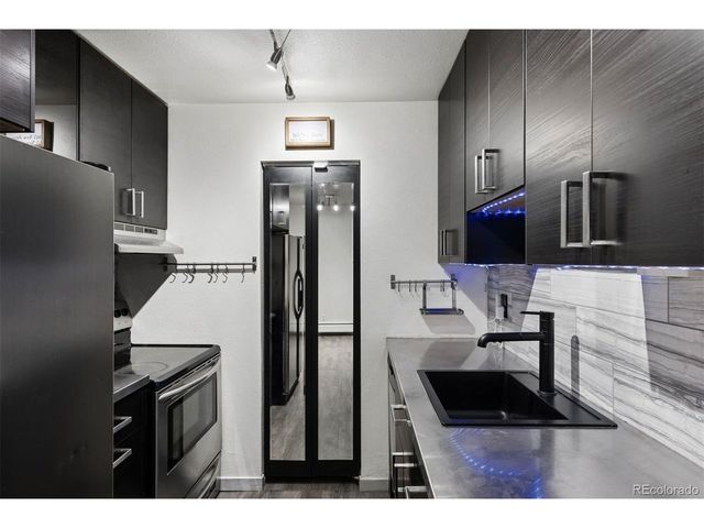 1300 Golden Cir 104, Golden, CO 80401