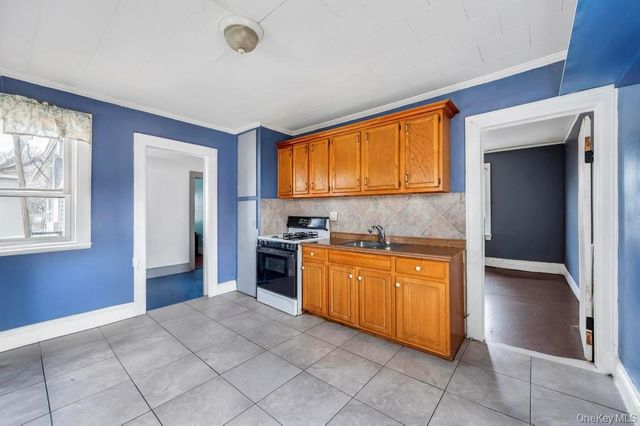 307 Clinton Street, Hempstead, NY 11550