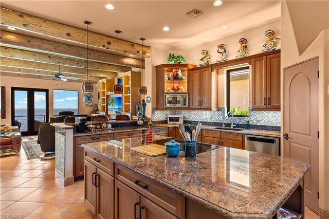 15400 Catalpa Cove LN, Fort Myers, FL 33908