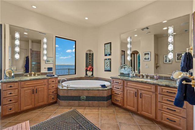 15400 Catalpa Cove LN, Fort Myers, FL 33908