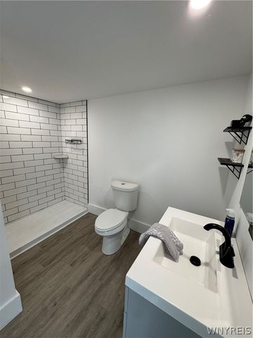 7124 Ridge Road, Newfane, NY 14094