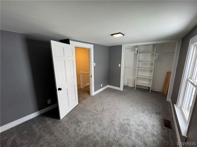 7124 Ridge Road, Newfane, NY 14094