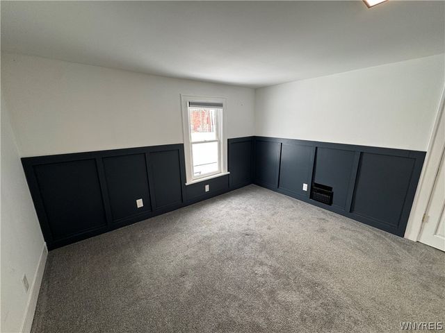 7124 Ridge Road, Newfane, NY 14094