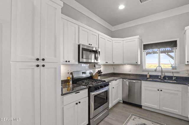 2332 TIERRA DELMONTE Drive, El Paso, TX 79938