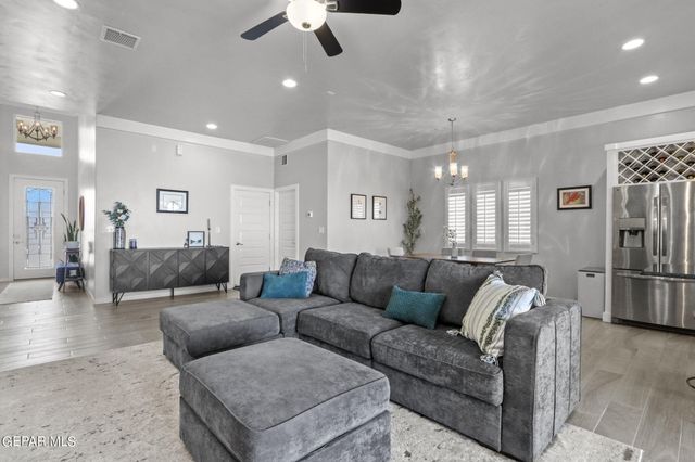 2332 TIERRA DELMONTE Drive, El Paso, TX 79938