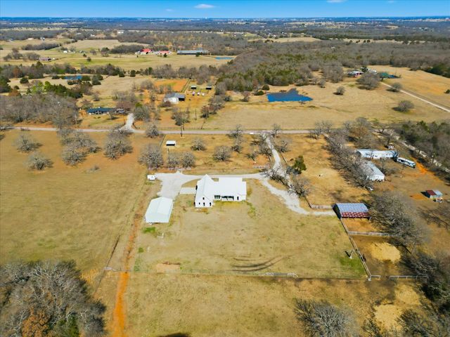 1326 Lynch Crossing Boulevard, Whitesboro, TX 76273