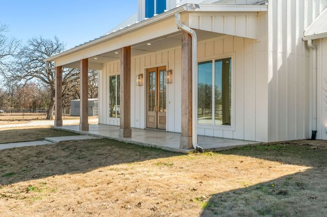 1326 Lynch Crossing Boulevard, Whitesboro, TX 76273