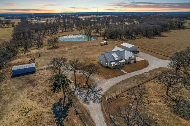 1326 Lynch Crossing Boulevard, Whitesboro, TX 76273