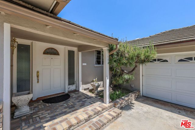 1613 San Gabriel Avenue, Glendale, CA 91208