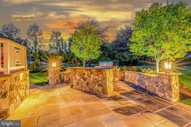 22248 VAL VARAITA DR, Ashburn, VA 20148