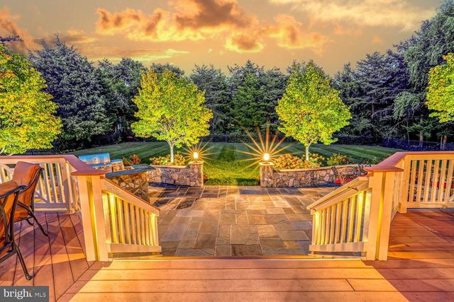 22248 VAL VARAITA DR, Ashburn, VA 20148