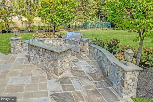 22248 VAL VARAITA DR, Ashburn, VA 20148