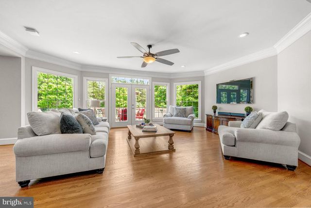 22248 VAL VARAITA DR, Ashburn, VA 20148
