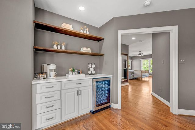 22248 VAL VARAITA DR, Ashburn, VA 20148