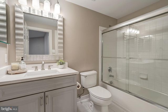 22248 VAL VARAITA DR, Ashburn, VA 20148