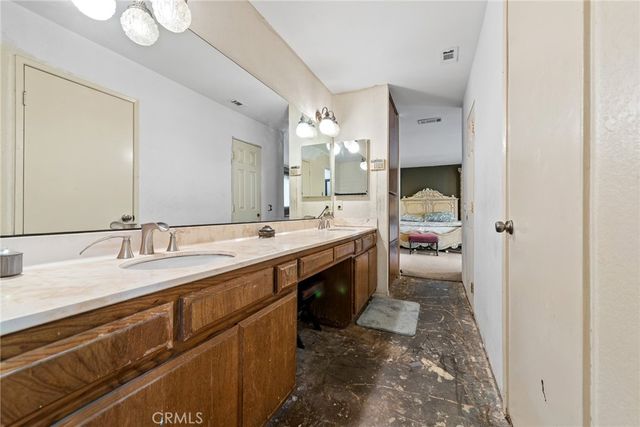 8501 Gray Mare, Jurupa Valley, CA 92509