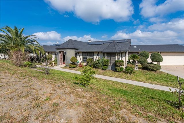 8501 Gray Mare, Jurupa Valley, CA 92509