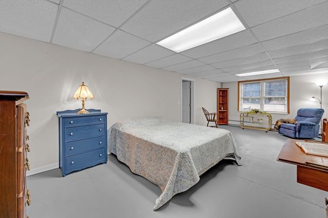 208 New Boston Rd, Sturbridge, MA 01566