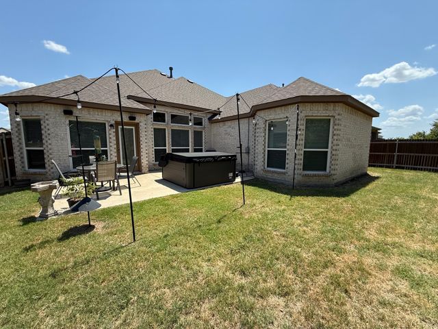 659 Cherry Bark Trail, Waxahachie, TX 75165