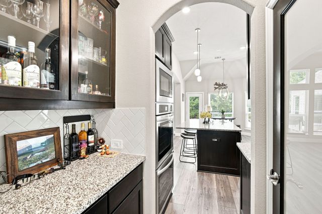659 Cherry Bark Trail, Waxahachie, TX 75165