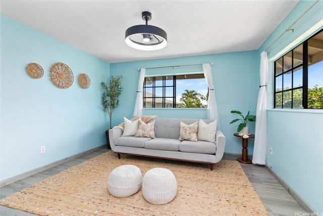 91-1032 Kaiau Avenue 8E, Kapolei, HI 96707