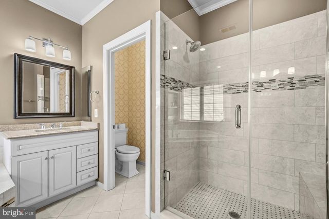 22732 HIGHCREST CIR, Brambleton, VA 20148