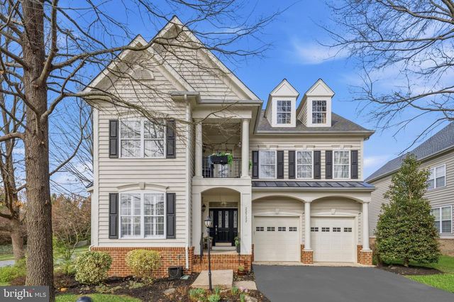 22732 HIGHCREST CIR, Brambleton, VA 20148