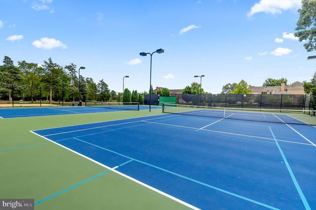 22732 HIGHCREST CIR, Brambleton, VA 20148