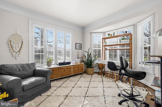 22732 HIGHCREST CIR, Brambleton, VA 20148