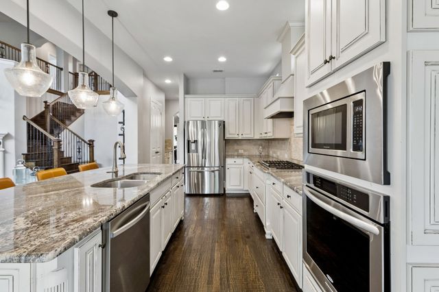 717 Orleans Drive, Southlake, TX 76092