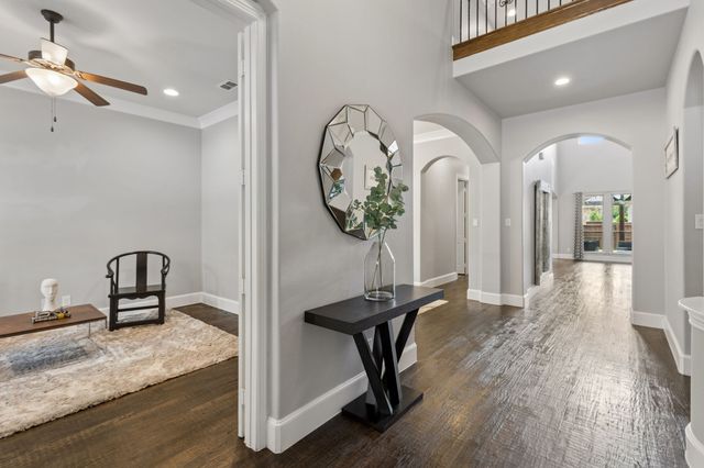 717 Orleans Drive, Southlake, TX 76092